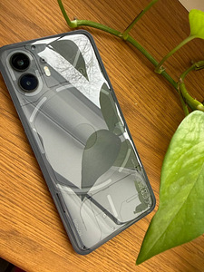 Nothing Phone II 256GB (6 foto / 6)