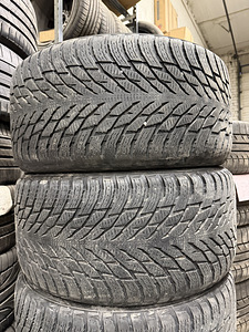 285/40/20 Nokian lamellrehvid 5-6mm (3 foto / 5)