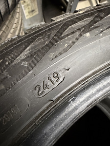 285/40/20 Nokian lamellrehvid 5-6mm (4 foto / 5)