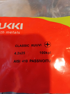 Classic pleki kinnituskruvi 4,2#25 (1 foto / 2)