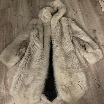 Шуба из меха серебристой лисы