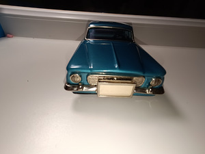 Mudel 1:25 Tin Friction PLYMOUTH VALIANT 1961 8 1/4" pikk B (9 foto / 9)