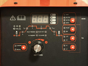 TIG Keevitusinverter JAVAC ASTOR 200-SQW AC/DC (UUS) (4 foto / 10)