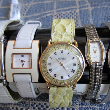 Romanson "Giselle" . Swiss. (24 K. Gold) . Original.