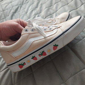 Vans 36 (5 фото из 6)