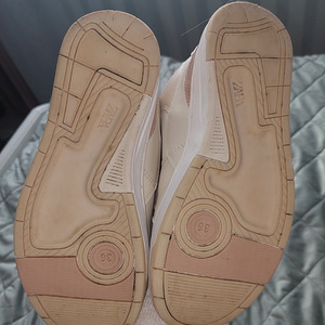Zara 36 (4 фото из 4)