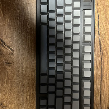 AULA F75 klaviatuur