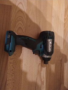 Makita DTD152 (2 фото из 2)