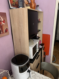 Шкаф (2 фото из 3)