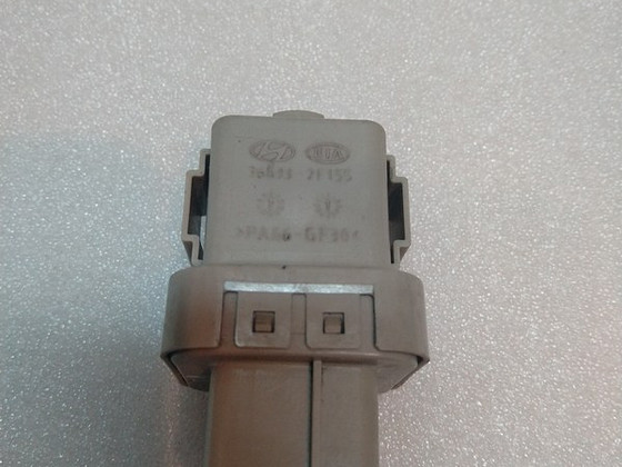 Hyundai Kia 368302F050 368302F155