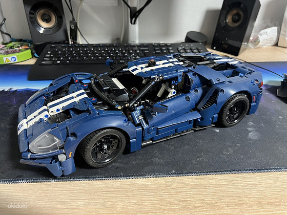LEGO TECHNIC 2022 Ford GT 42154