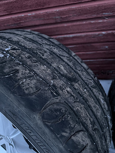 Audi S-line диски с резиной 255/40 R19 (3 фото из 3)