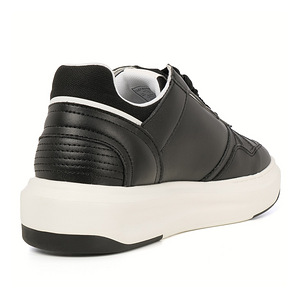 ARMANI (6 фото из 9)