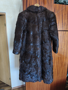 Шуба из ондатры. (2 фото из 2)