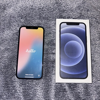 iPhone 12, 64 ГБ
