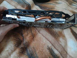 Gigabyte R9 270 Windforce OC GPU/видеокарта (2 фото из 4)