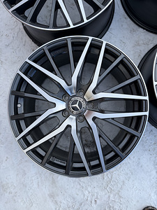20" диски для Mercedes-Benz GLE 5x112 (производитель AEZ) (3 фото из 10)