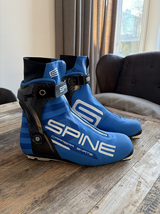 Suusasaapad Spine Carrera Carbon Pro 598-M NNN s.41 (2 foto / 8)