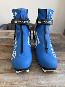 Suusasaapad Spine Carrera Carbon Pro 598-M NNN s.41 (4 foto / 8)