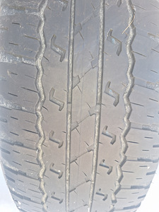 Suverehvid 265/65R17 112S (1 foto / 1)