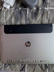 Планшет HP ElitePad 900 (3 фото из 3)
