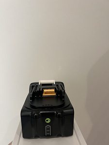Aku Makita V18 analoog (2 foto / 5)