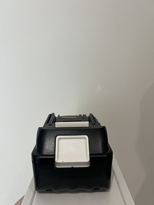 Aku Makita V18 analoog (3 foto / 5)