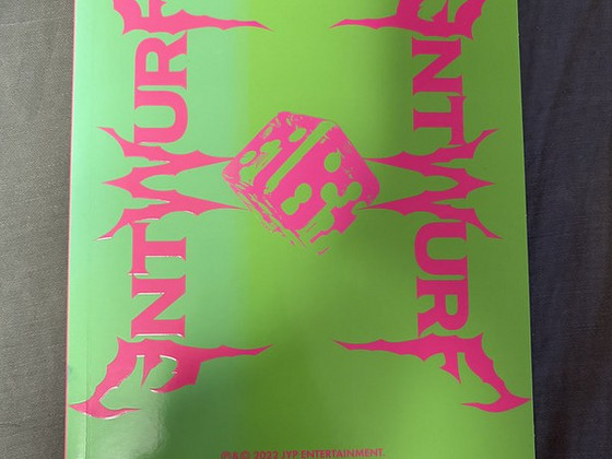 NMIXX Entwurf 2nd single album / Limited Version