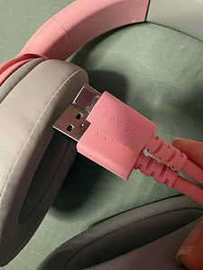 Razer Kraken Kitty V2 BT (2 фото из 3)