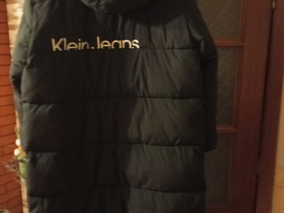 Длинная куртка пальто Calvin Klein Jeans.