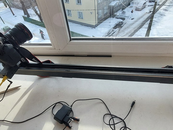 Kaamera rööbas astmeliseks pildistamiseks