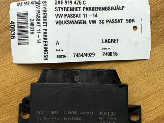 VW Passat B7 parkimisandurite plokk
