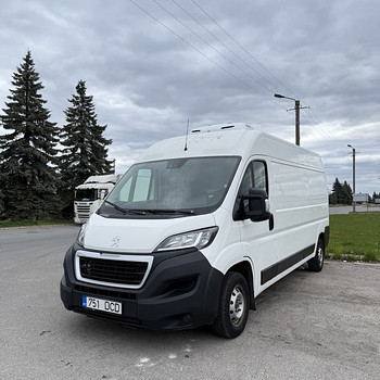 Vajatakse autojuht-kullerit