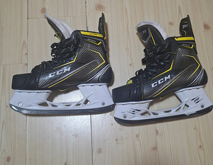 CCM Tacks uisud. (1 foto / 2)