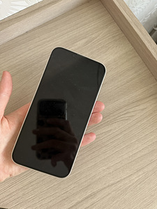 iPhone 14 Plus 128 ГБ (3 фото из 8)