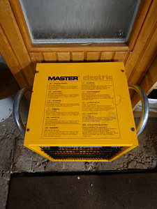 Тепловая пушка Master 9kw (3 фото из 3)
