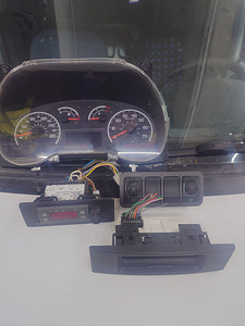 Peugeot Bipper varuosad. (1 foto / 4)