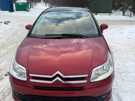 Citroen C4 1.6 bensiin 2005, automaat, panoraamkatus