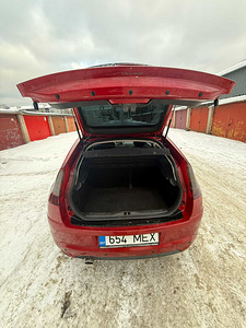 Citroen C4 1.6 bensiin 2005, automaat, panoraamkatus (4 foto / 14)