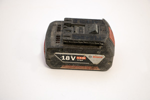 Bosch 18V 5.0Ah (2 foto / 3)
