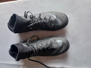 Футбольные бутсы Nike / пуцы (2 фото из 4)