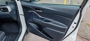 Toyota CHR 1,8 hybrid 2021 (14 foto / 15)