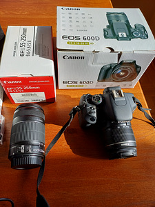 Продается цифровая камера CANON EOS 600 D 18 и объектив CANO (3 фото из 3)