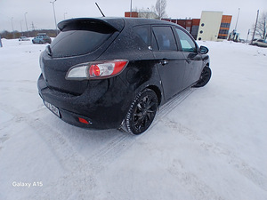 Mazda 3 (3 foto / 5)