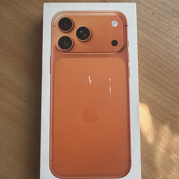 Apple iPhone 17 Pro Max 256GB Cosmic Orange