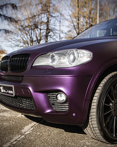 BMW X5 (2 foto / 11)