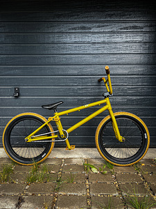 Bmx (1 foto / 5)