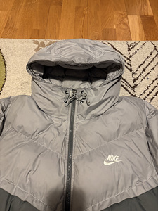 Nike зимняя куртка (2 фото из 4)