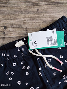 UUED H&M Hello Kitty riided s110/116 (4 foto / 10)