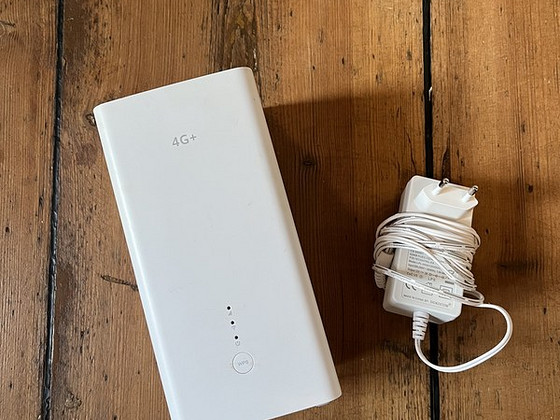 HUAWEI B628-350 RUUTER